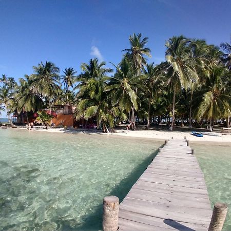 Private Room In San Blas Islands Plus Meals Waisalatupo Exterior photo