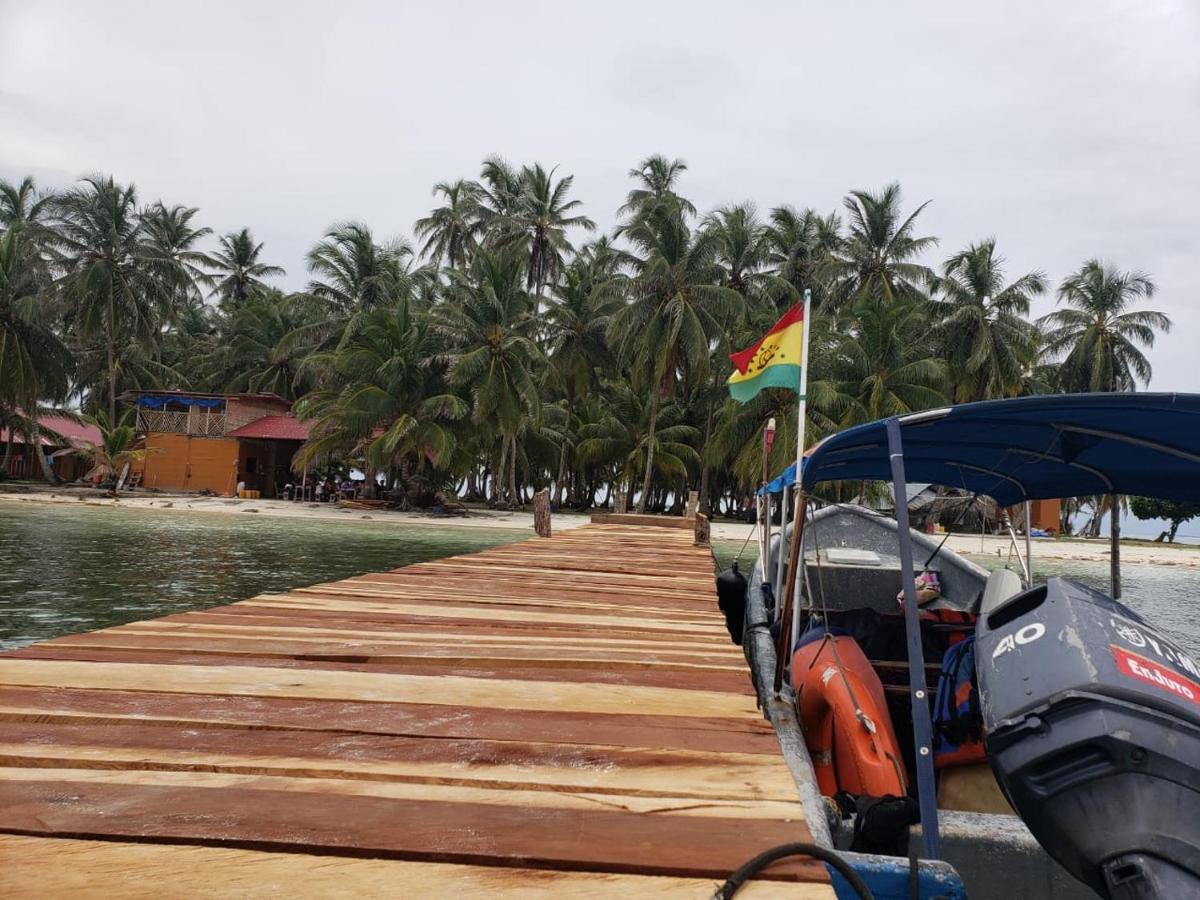 Private Room In San Blas Islands Plus Meals Waisalatupo Exterior photo