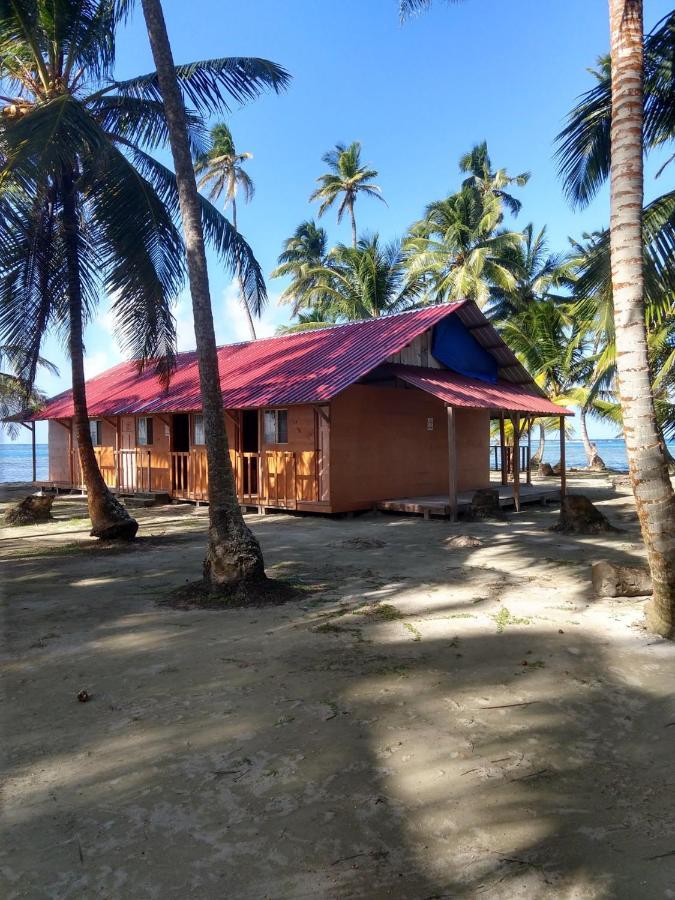 Private Room In San Blas Islands Plus Meals Waisalatupo Exterior photo