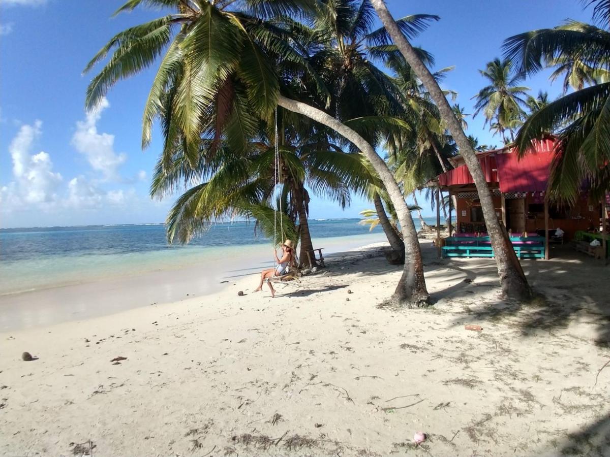 Private Room In San Blas Islands Plus Meals Waisalatupo Exterior photo